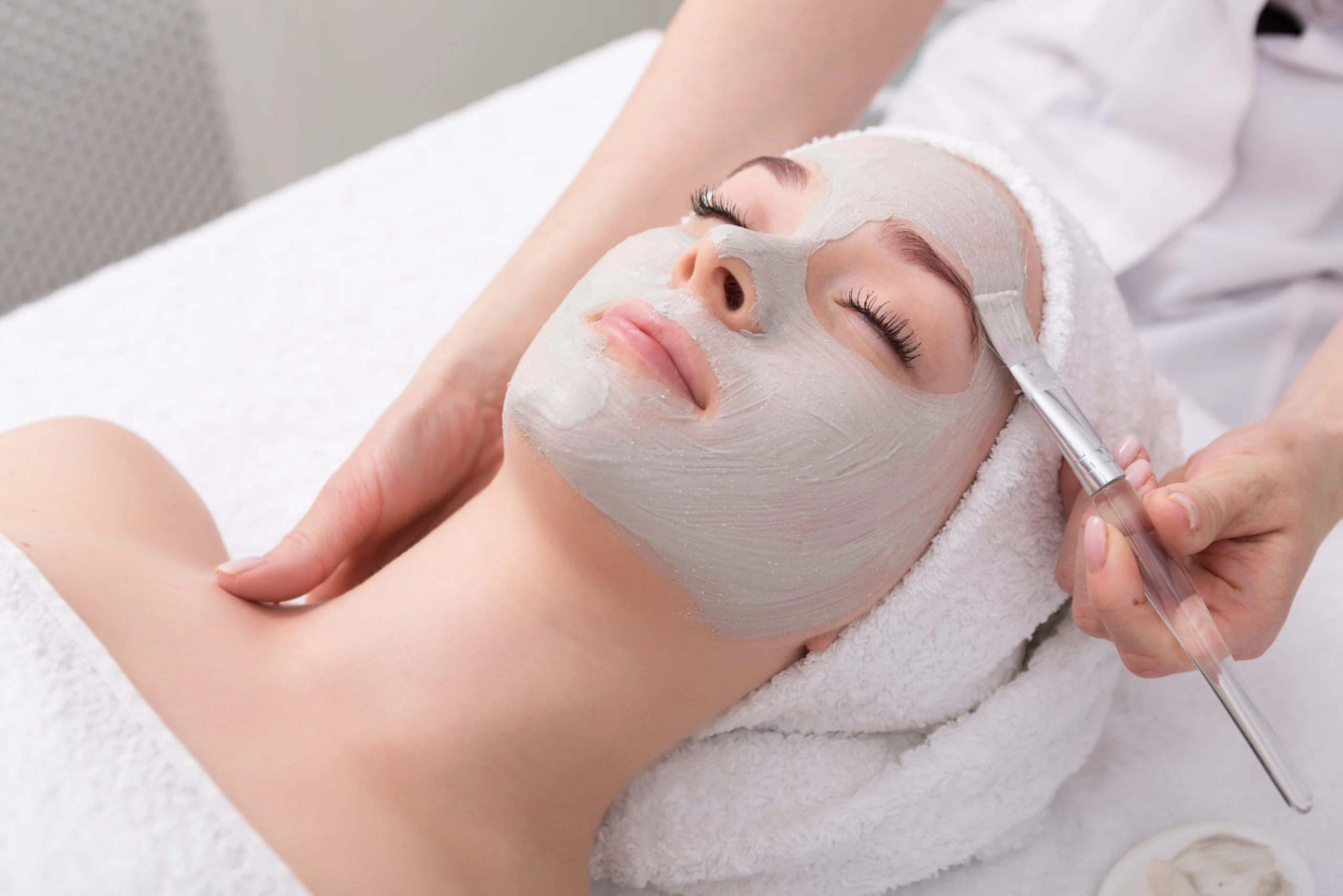 Deep Facial Treatment in Bothell, WA by Radiance Skin and Laser